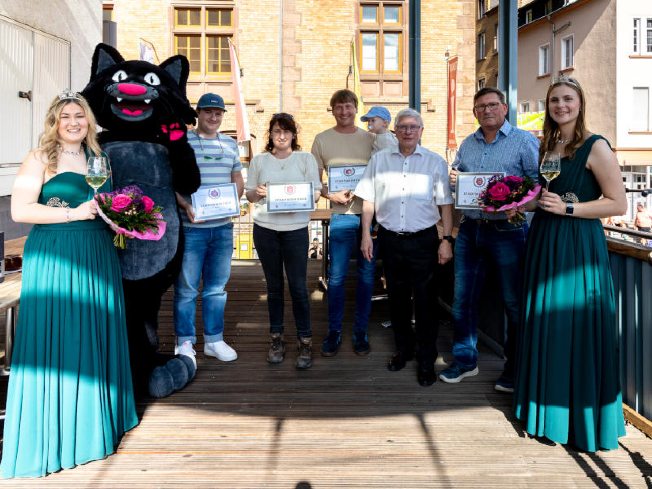 Gruppenfoto der Stadtweinverkündung 2024 - Vorschau.