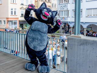 Die Zeller Schwarze Katz an der Weinlounge