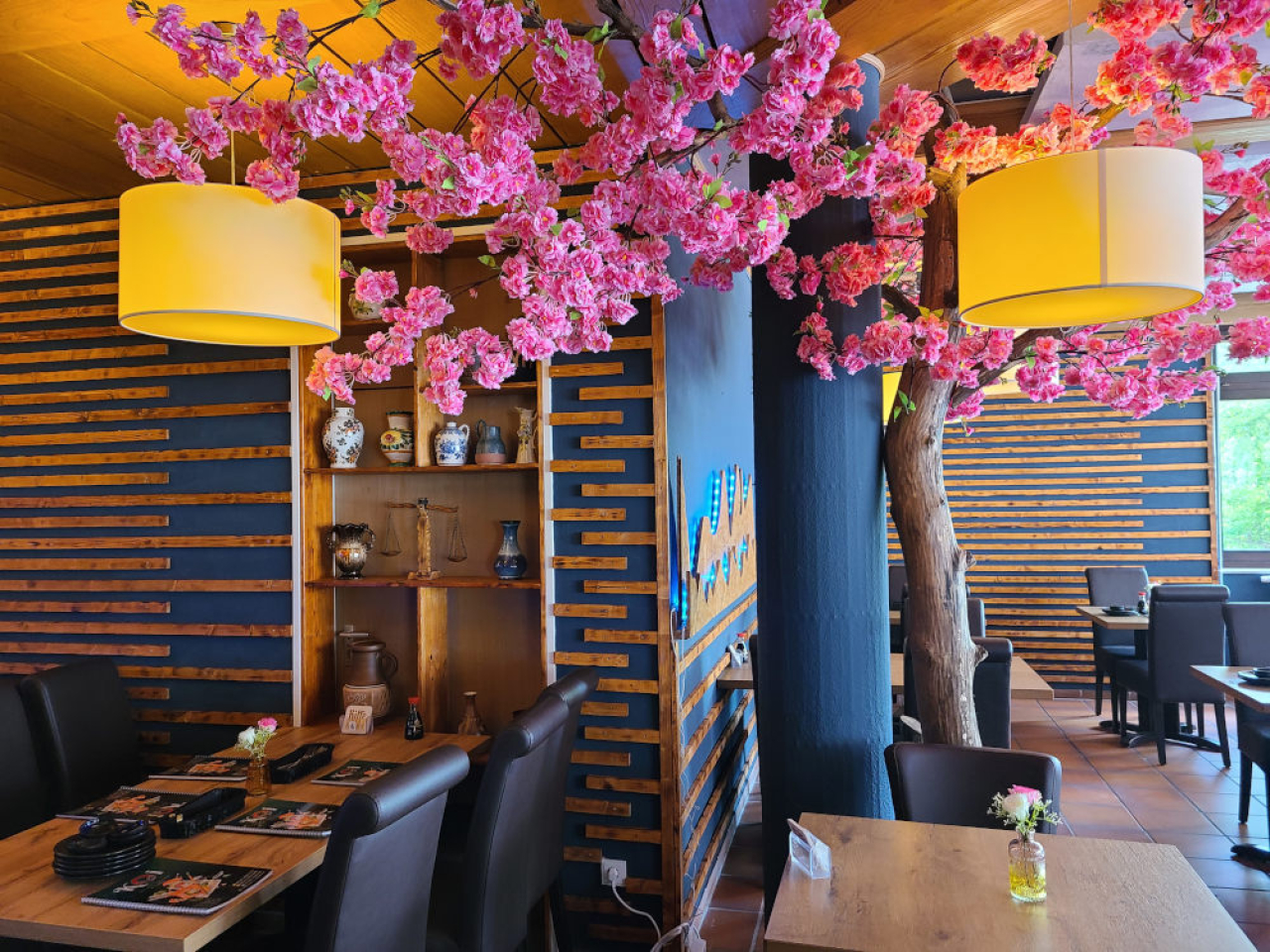 Restaurant Asia Koi in der Stadthalle von Zell Mosel.