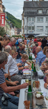 Zell Mosel - Lange Tafel in der Altstadt