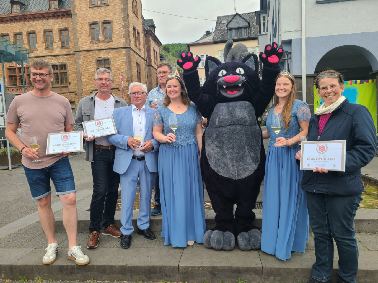 Gruppenfoto der Stadtweinsieger 2026.